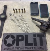 Operação integrada prende homem e apreende revólver e veículos em Maceió