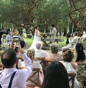 Ísis Valverde se casa no Rio de Janeiro, com presença de famosos