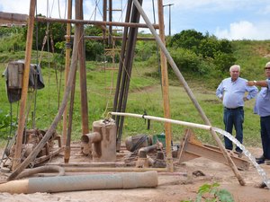 Prefeitura de Maragogi perfura poço no Conjunto Deda Paes
