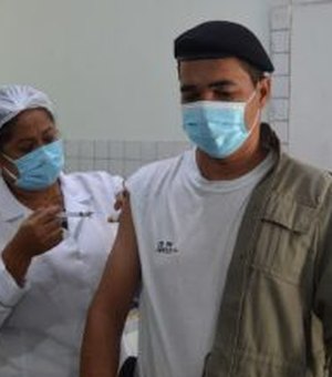 Vacinação de policiais civis e militares do Agreste e Sertão será concentrada em Arapiraca