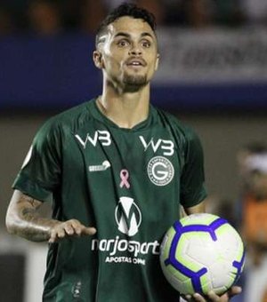 'No limite', Corinthians desiste de Michael e ataca Goiás
