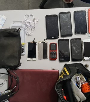 Homem é preso com aparelhos celulares roubados, no povoado Folha Miúda