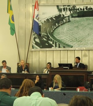 Audiência Pública revela caos no fornecimento de medicamentos em Alagoas
