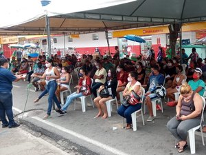 Agências da Caixa começam a organização das filas em Arapiraca