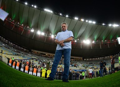 Abel Braga se despede do Inter e reclama da arbitragem após empate no Beira-Rio