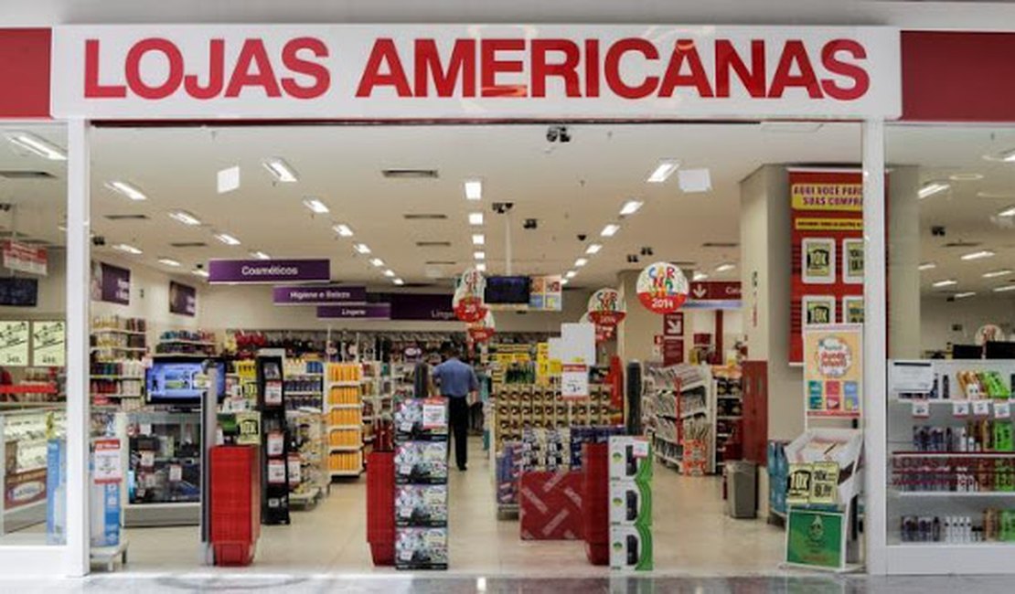 Funcionários flagram tentativa de furto na Lojas Americanas