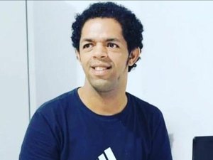 Jovem que confessou assassinato de professor tem prisão preventiva decretada