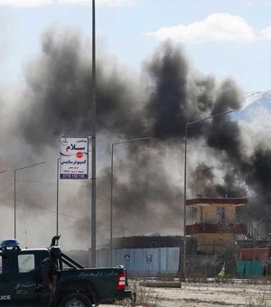 Explosão em comício deixa 14 mortos e 32 feridos no Afeganistão