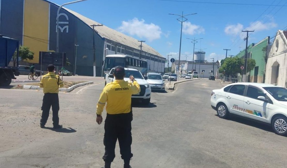Taxistas receberão 'Selo da Vacina' para trabalho no Porto de Maceió