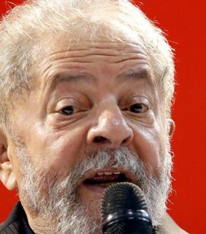 Justiça do DF suspende atividades do Instituto Lula