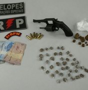 Polícia prende jovem com drogas e revólver na Barra de São Miguel 