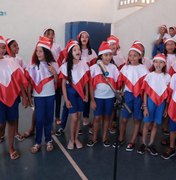Crianças atendidas pela Semas ganham festa de Natal