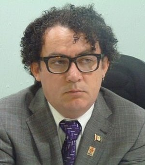 Ex-reitor da Uneal deixa Alagoas para tentar vida política no Rio Grande do Norte
