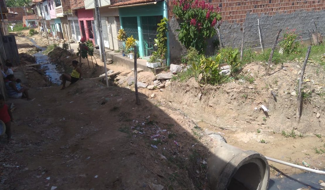 Moradores do Aviário sofrem com problemas na comunidade de Maragogi
