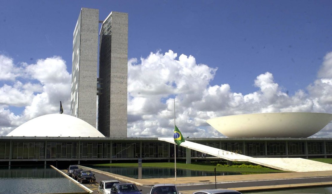 CCJ do Senado começa a discutir reforma da Previdência esta semana