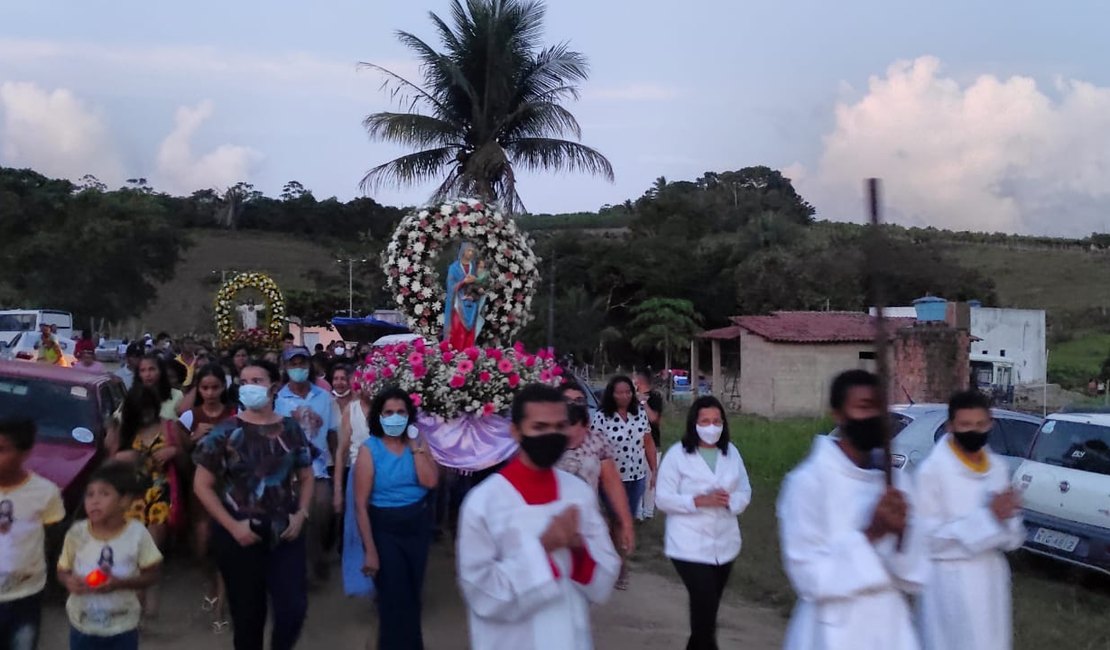 Católicos celebram festa do Bom Jesus em Maragogi