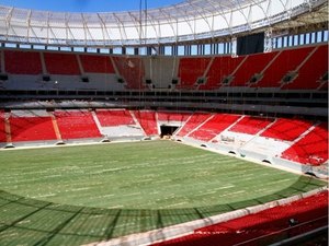 Após confusão, estádio Mané Garrincha é interditado para jogos de futebol