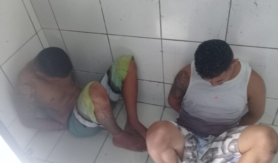  Dupla é presa com drogas e arma de fogo na Ponta da Terra 