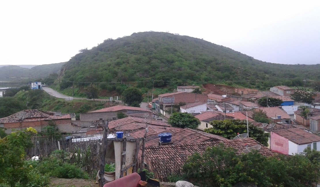 Jovens se perdem em trilha de mata fechada e são resgatados pelos bombeiros