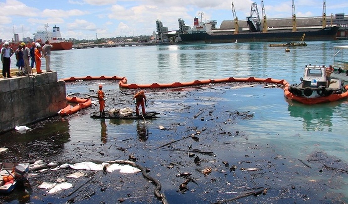 AL terá plano para ações emergenciais com derramamento de óleo no mar