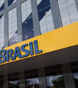 Inscrições para concurso do Banco do Brasil terminam amanhã