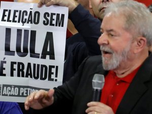 Lula é pressionado para concordar com prisão domiciliar