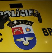 Passageiro de Uber é preso com arma, munições e drogas no bairro São Jorge