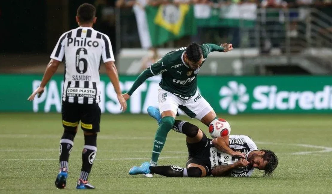 Palmeiras conquista quinta vitória consecutiva sobre o Santos pela primeira vez desde 1980