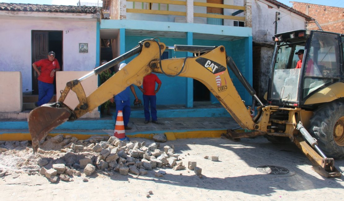 Prefeitura inicia obras de revitalização da Vila dos Pescadores, na Praia do Francês