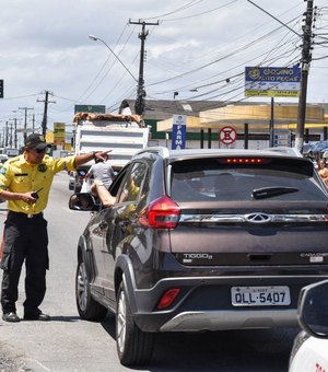 Vias serão interditadas para execução de obras em Maceió