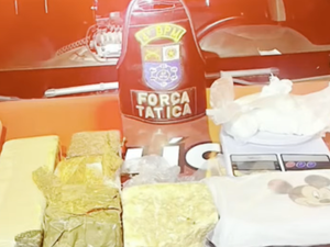 Policiais apreendem grande quantidade de drogas na Jatiúca