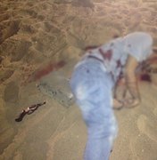 Corpo é encontrado com marcas de tiros na areia da Praia de Jatiúca