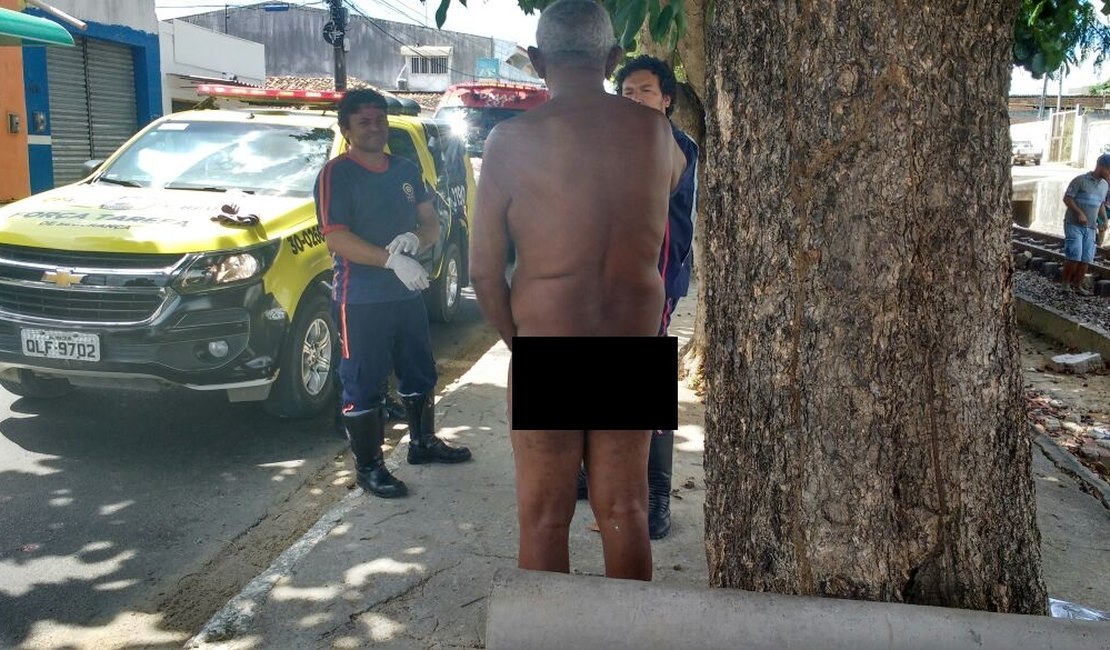 Homem é flagrado andando pelado, pela segunda vez, pelas ruas de Arapiraca