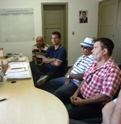 FMAC reúne-se com Forrozeiros e discute suspensão do São João em Maceió