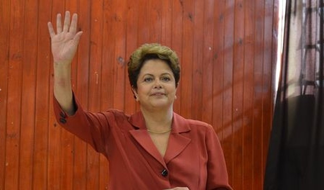 STF barra trâmite para impeachment de Dilma