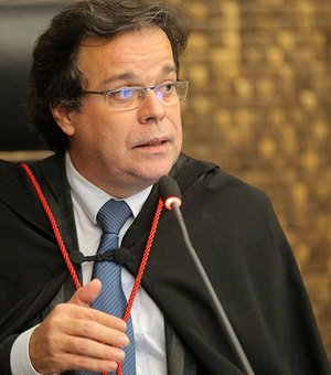 Tutmés Airan diz que privatizar presídios no Brasil transforma as pessoas em mercadorias