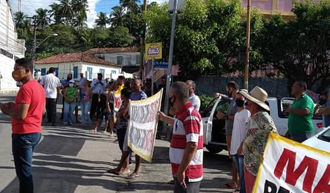 Moradores realizam protesto em Bebedouro e cobram ações em bairros afetados pela mineração