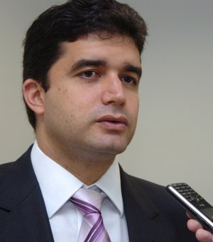 Durante convenção, Rui Palmeira é anunciado como candidato à reeleição