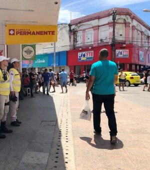 Policiamento de proximidade garante segurança no Centro para compras de Natal