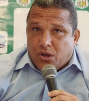 Técnico Givanildo Sales confirma acerto e vai comandar o CSE no Alagoano