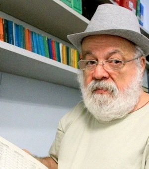 Professor e historiador Luiz Sávio de Almeida morre aos 80 anos