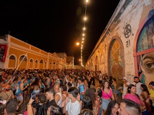 Jaraguá Folia promete arrastar milhares de foliões pelo bairro histórico nesta sexta (02)