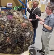 Bola de cabelo humano gigante quebra recorde mundial do Guinness Book