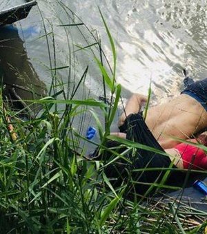 Pai e filha morrem abraçados ao tentar atravessar fronteira dos EUA