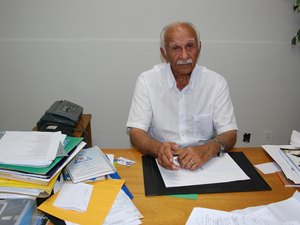 Advogado e Professor, Moacir Teófilo, é o novo membro da ACALE