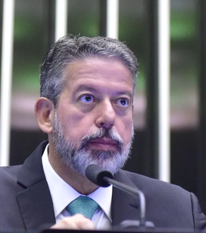Perfil oficial da Câmara chama Alexandre de Moraes de “ditador” e acusa Lula de “Golpe de Estado”; Arthur Lira manda investigar