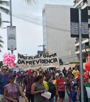 1º de maio: movimentos sociais fazem protesto contra reforma da previdência 