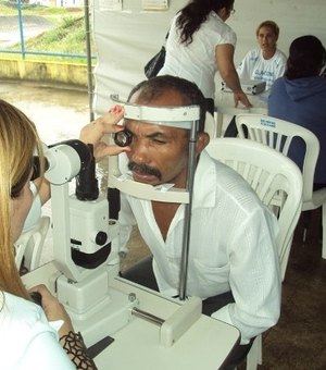 Prefeitura de Palmeira dos Índios faz recadastramento de pacientes com glaucoma