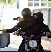 Dupla armada rouba motocicleta, celular e pertences de vítima, em Girau do Ponciano