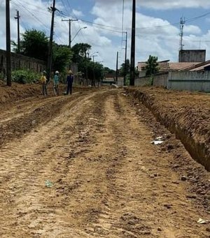 Rui Palmeira vistoria obras do Nova Maceió no Clima Bom
